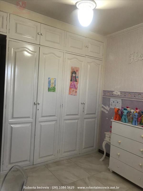 Apartamento a Venda no Vila Julieta em Resende