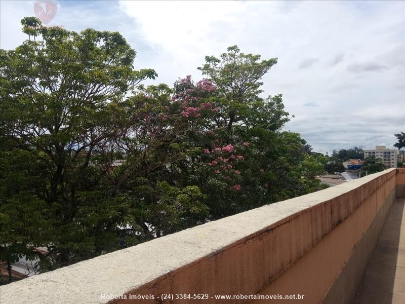 Prédio a Venda no Campos Elíseos em Resende