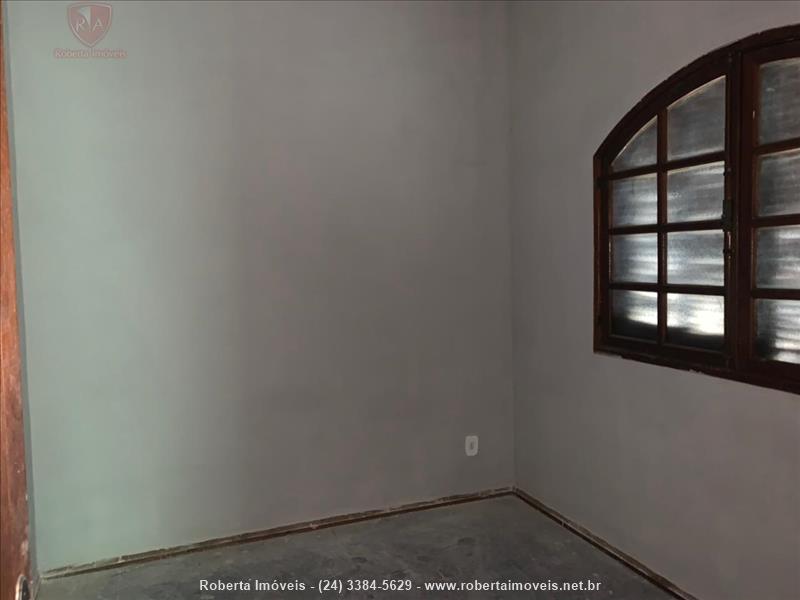 Casa para Venda ou Alugar no Paraíso em Resende
