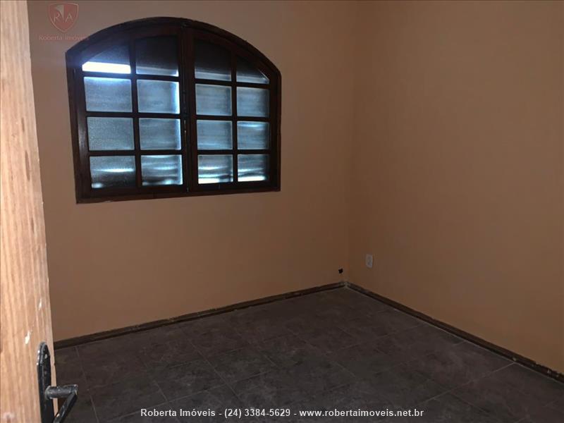 Casa para Venda ou Alugar no Paraíso em Resende