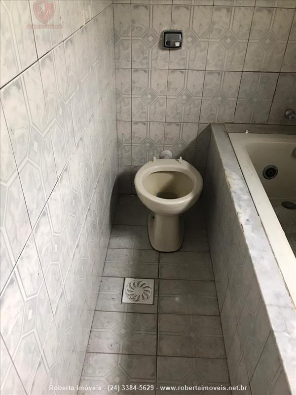 Casa para Venda ou Alugar no Paraíso em Resende