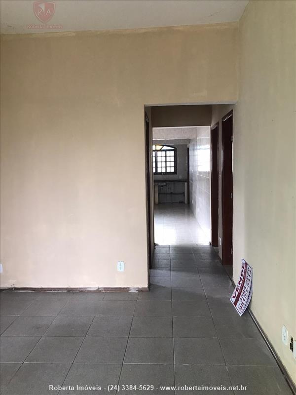 Casa para Venda ou Alugar no Paraíso em Resende
