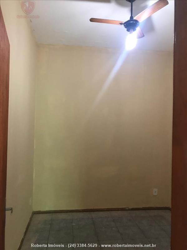 Casa para Venda ou Alugar no Paraíso em Resende