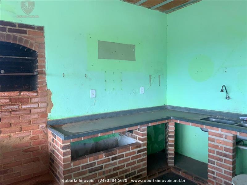 Casa para Venda ou Alugar no Paraíso em Resende