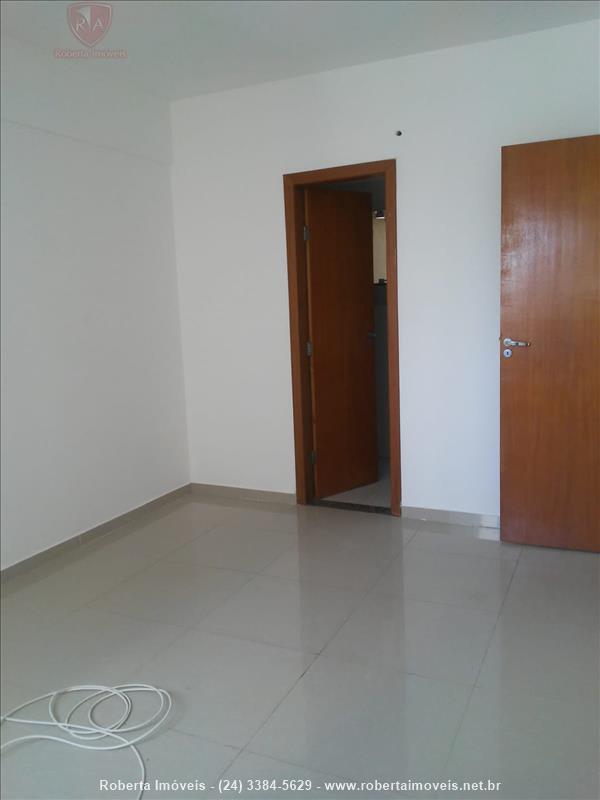 Apartamento para Venda ou Alugar no Morada do Castelo em Resende