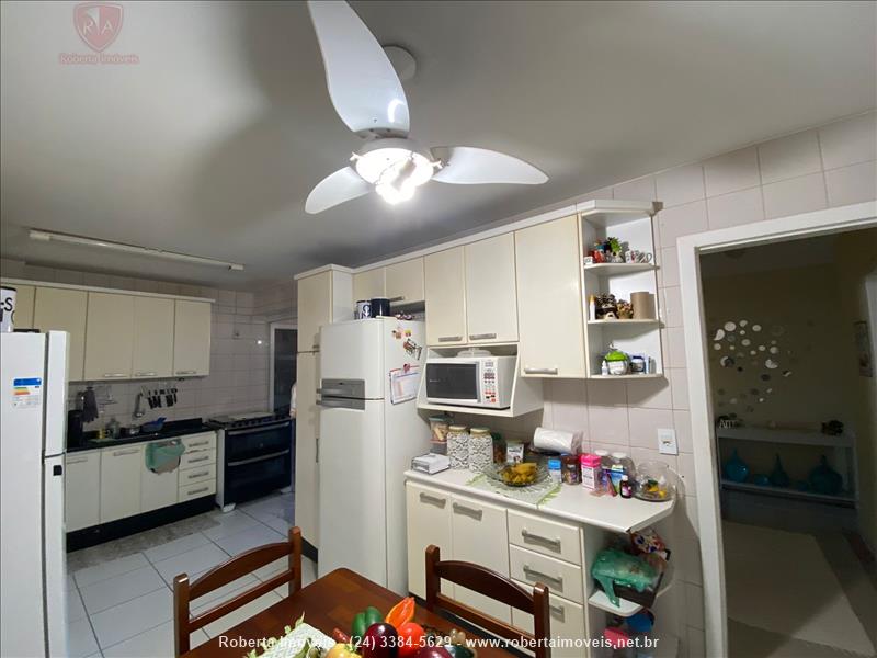 Apartamento a Venda no Jardim Jalisco em Resende