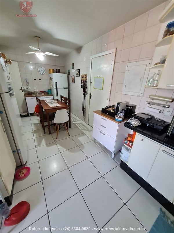 Apartamento a Venda no Jardim Jalisco em Resende
