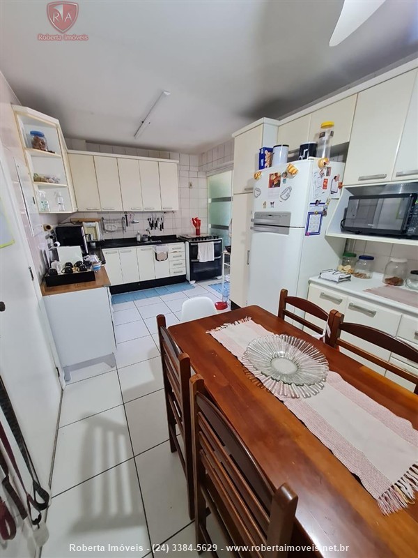 Apartamento a Venda no Jardim Jalisco em Resende