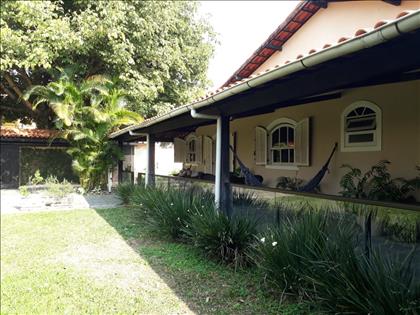 Casa à Venda