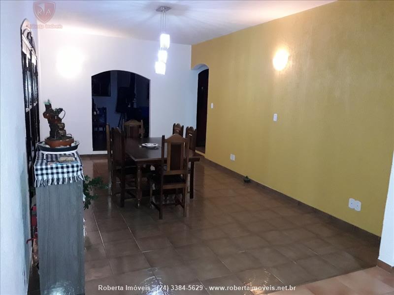 Casa a Venda no Vila Hulda Rocha em Resende