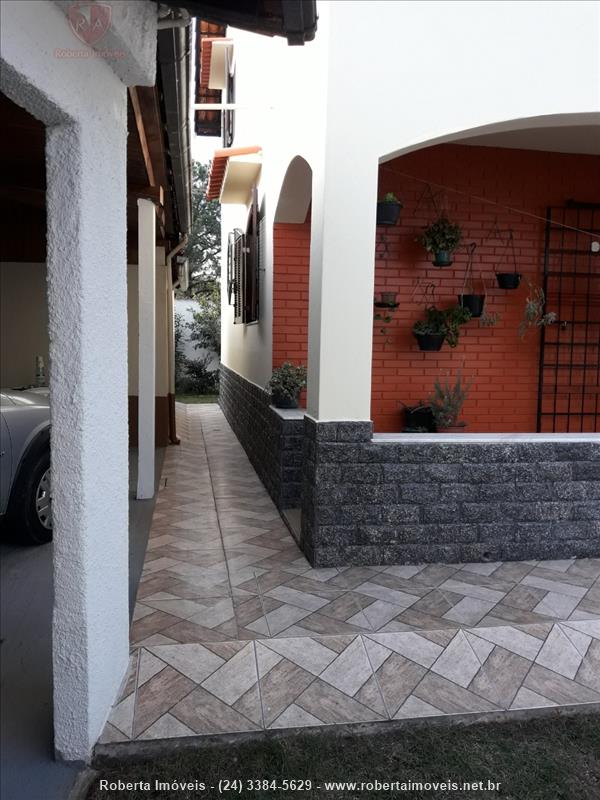 Casa a Venda no Vila Hulda Rocha em Resende