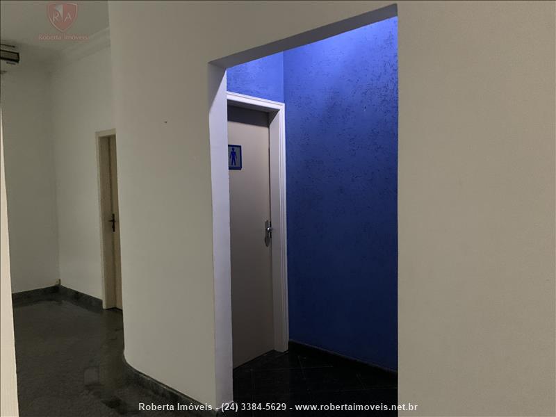 Espaço Comercial para Alugar no Montese em Resende