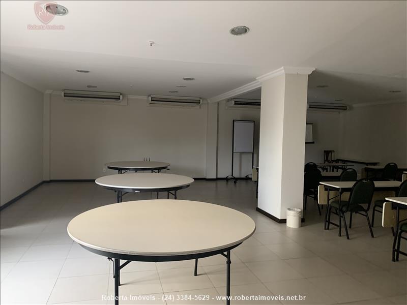 Espaço Comercial para Alugar no Montese em Resende