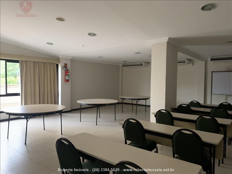 Espaço Comercial para Alugar no Montese em Resende