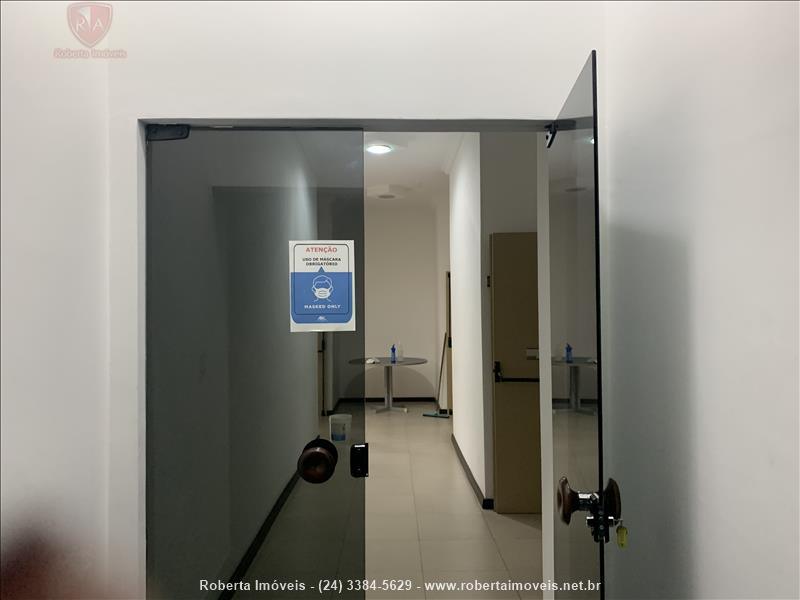 Espaço Comercial para Alugar no Montese em Resende