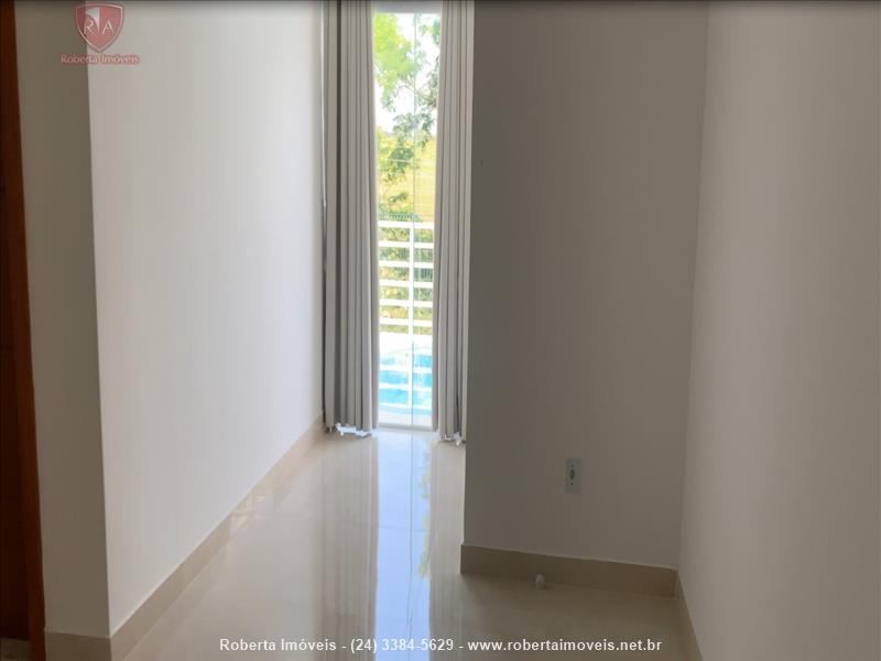 Casa a Venda no Alphaville em Resende