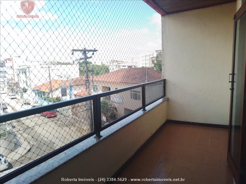 Apartamento a Venda no Comercial em Resende