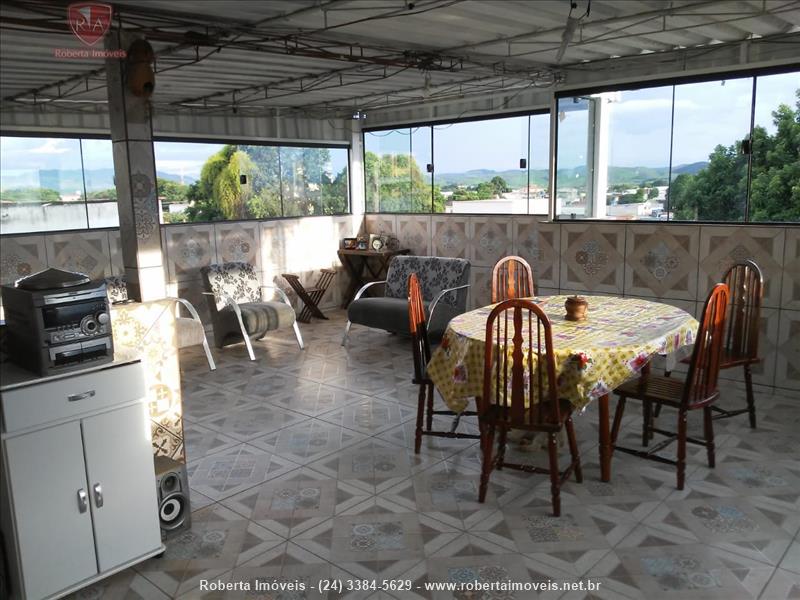 Casa a Venda no Paraíso em Resende
