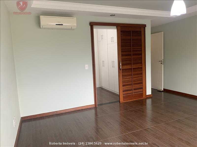 Casa a Venda no Limeira em Resende