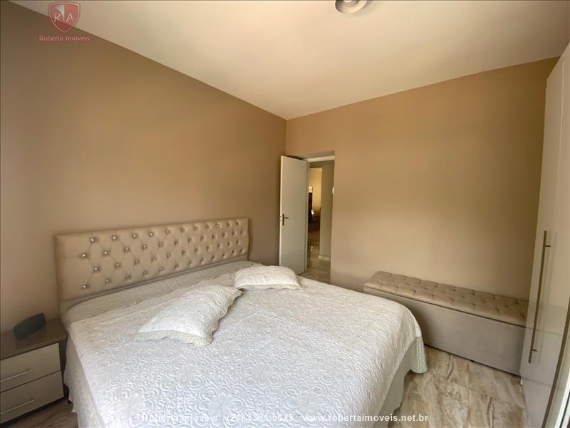 Apartamento a Venda no Comercial em Resende