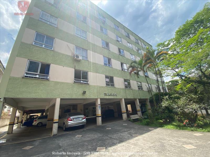 Apartamento a Venda no Comercial em Resende