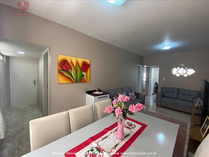 Apartamento a Venda no Comercial em Resende