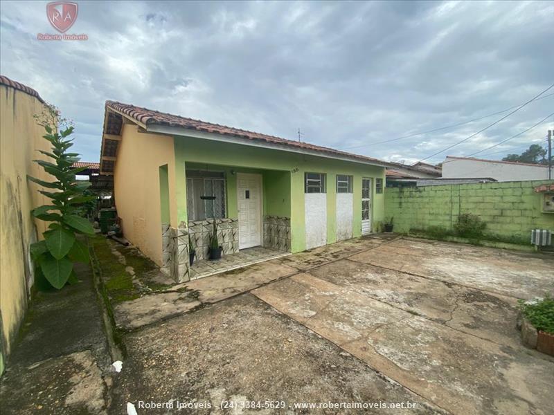 Casa a Venda no Cidade Alegria em Resende