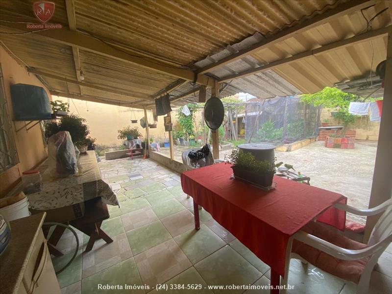 Casa a Venda no Cidade Alegria em Resende