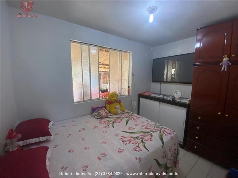 Casa a Venda no Cidade Alegria em Resende