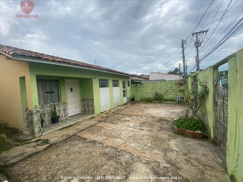 Casa a Venda no Cidade Alegria em Resende