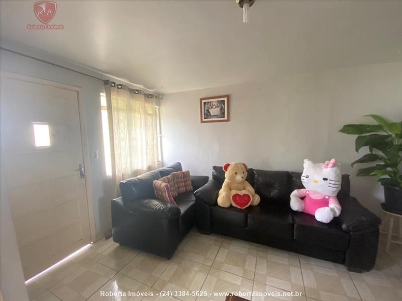 Casa a Venda no Cidade Alegria em Resende