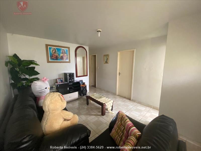 Casa a Venda no Cidade Alegria em Resende