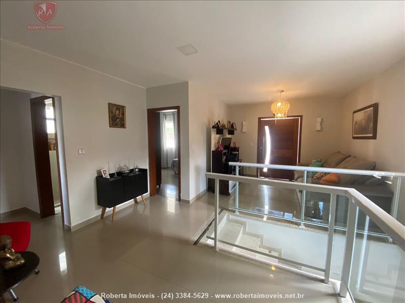 Casa a Venda no Morada da Colina I II III em Resende