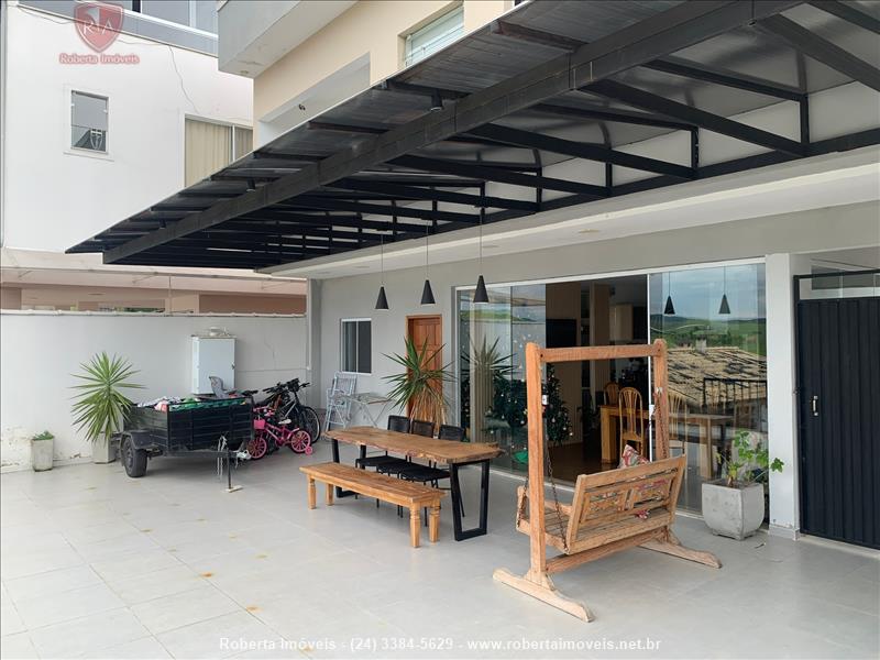 Casa a Venda no Morada da Colina I II III em Resende