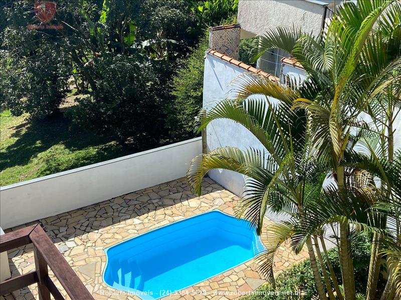 Flat a Venda no Fazenda Penedo em Penedo (Itatiaia)