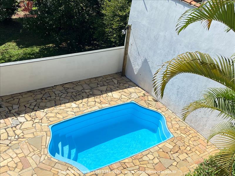 Flat a Venda no Fazenda Penedo em Penedo (Itatiaia)