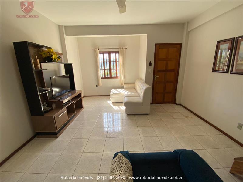 Flat a Venda no Fazenda Penedo em Penedo (Itatiaia)