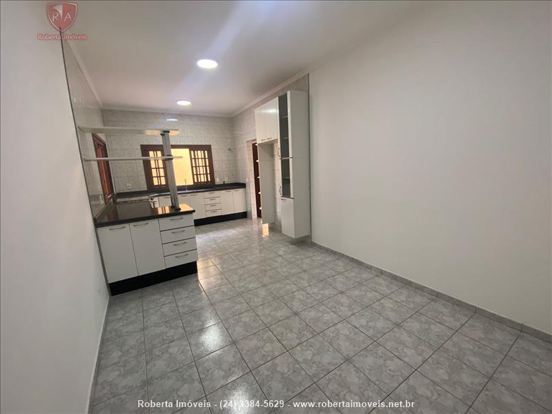 Casa para Venda ou Alugar no Ipiranga I ( Parque Ipiranga I ) em Resende