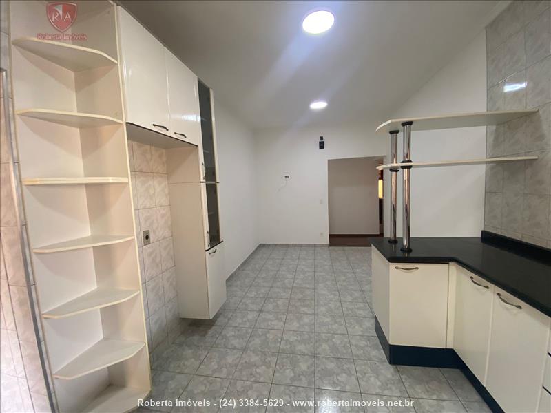 Casa para Venda ou Alugar no Ipiranga I ( Parque Ipiranga I ) em Resende