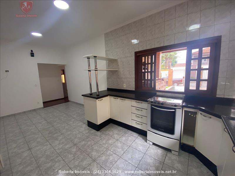Casa para Venda ou Alugar no Ipiranga I ( Parque Ipiranga I ) em Resende
