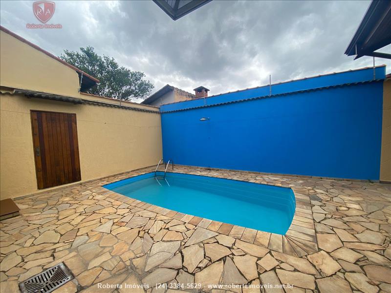 Casa para Venda ou Alugar no Ipiranga I ( Parque Ipiranga I ) em Resende