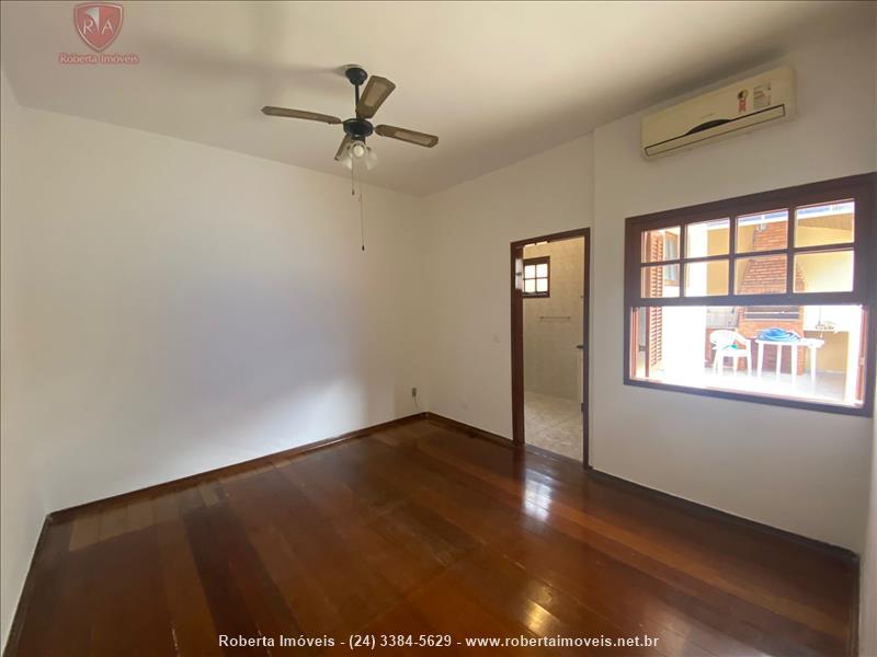 Casa para Venda ou Alugar no Ipiranga I ( Parque Ipiranga I ) em Resende