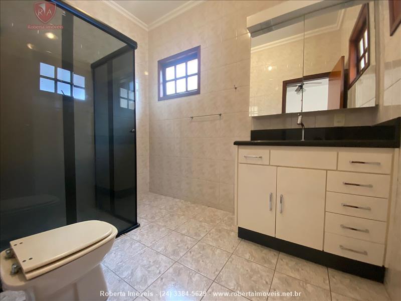 Casa para Venda ou Alugar no Ipiranga I ( Parque Ipiranga I ) em Resende