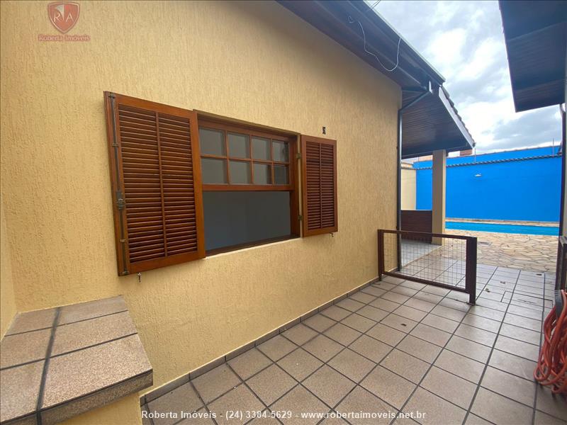 Casa para Venda ou Alugar no Ipiranga I ( Parque Ipiranga I ) em Resende