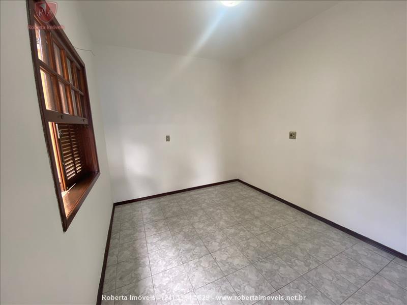Casa para Venda ou Alugar no Ipiranga I ( Parque Ipiranga I ) em Resende