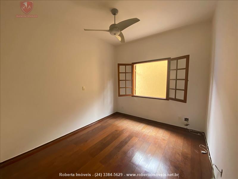 Casa para Venda ou Alugar no Ipiranga I ( Parque Ipiranga I ) em Resende
