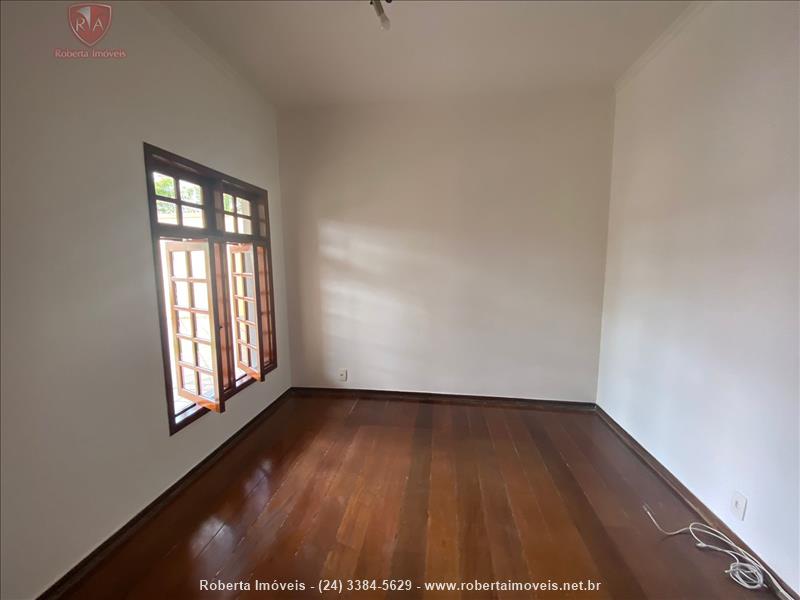 Casa para Venda ou Alugar no Ipiranga I ( Parque Ipiranga I ) em Resende