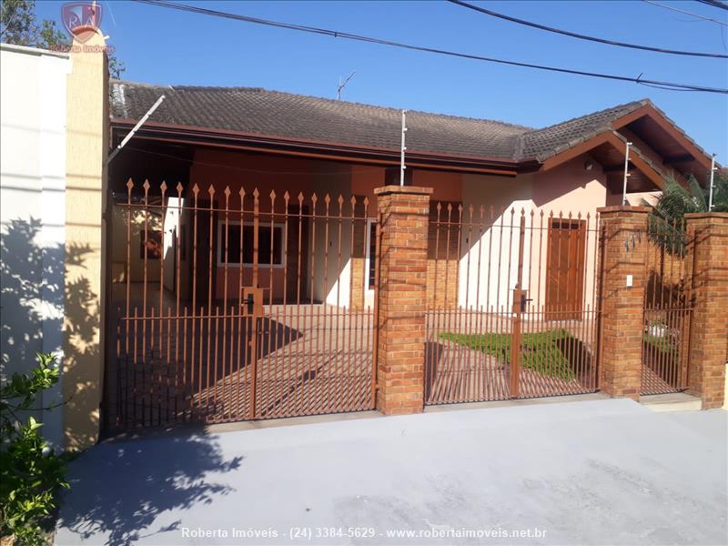 Casa para Venda ou Alugar no Ipiranga I ( Parque Ipiranga I ) em Resende
