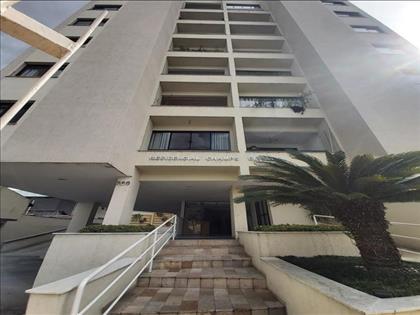 Apartamento à Venda