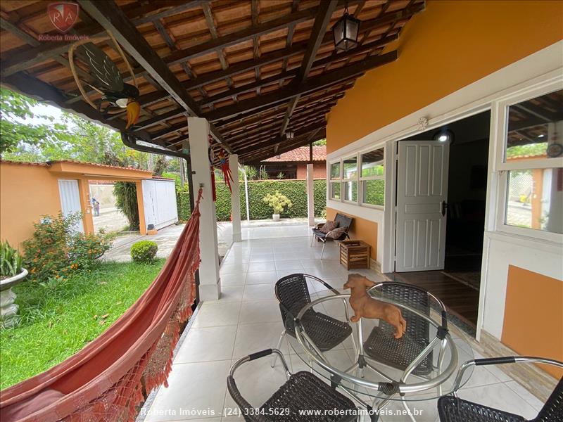 Casa a Venda no Jardim das Rosas em Penedo (Itatiaia)